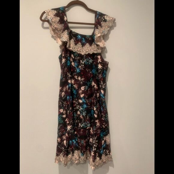 Parker thatcher crochet trim 100% silk mini dress💥 size S, NWT - Picture 4 of 11